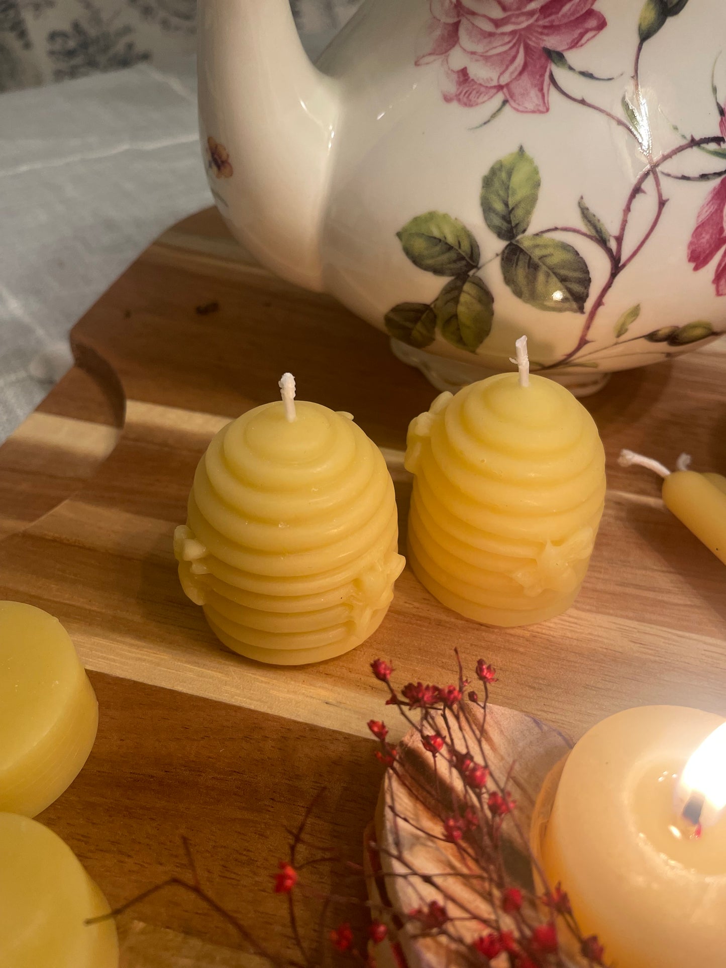 Mini beehive candle