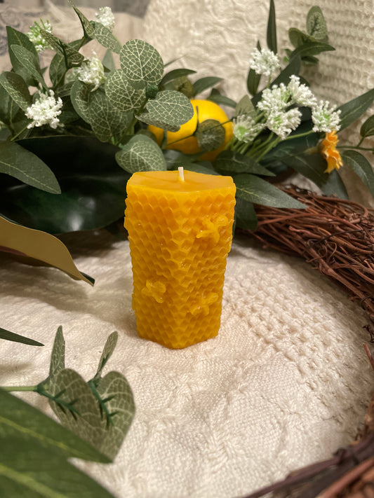 Honeycomb candle